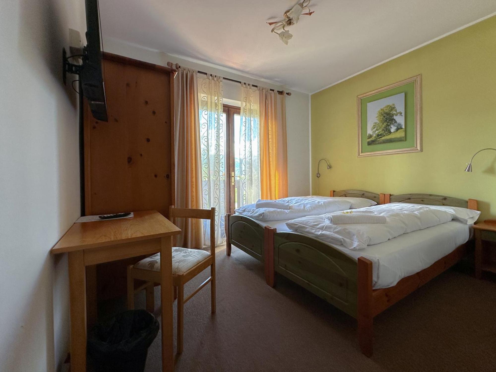Hotel Garni Edy Daiano Стая снимка